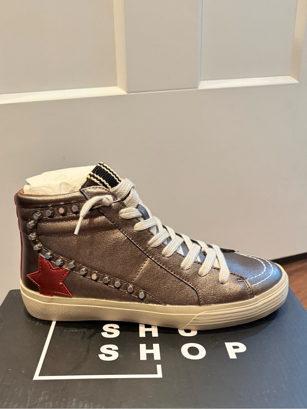 Metallic High-Top Sneaker with Red Star Accent